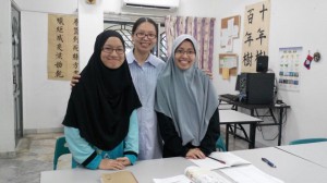 25 Jun 2016 - Family Members Learn Mandarin Together     